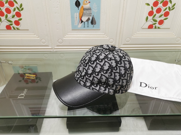 ブランド帽子正面デザイン